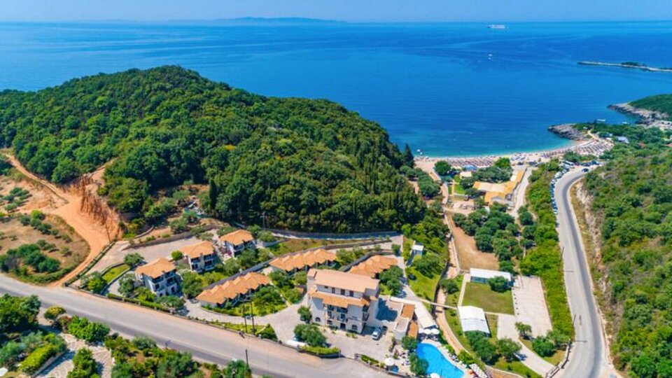 Hotel Mega Ammos 3* | Sivota hoteli letovanje 2024 | Club Paradiso